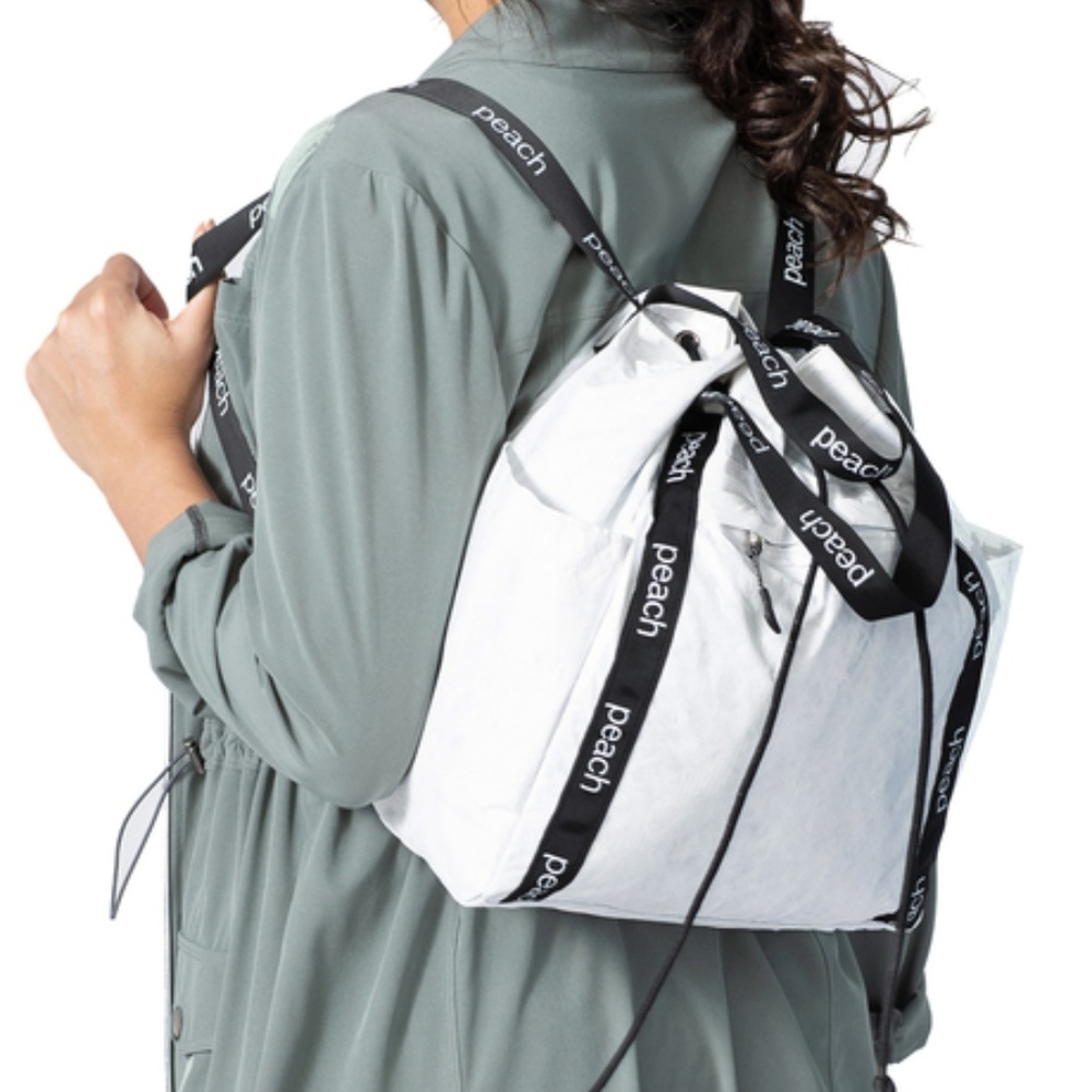 Contrast Carry All Tote Bag  Backpack NEW